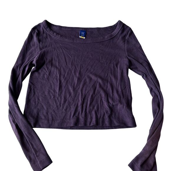 Old Navy ribbed long sleeve tee - Picture 1 of 4